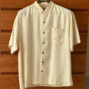 Light Yellow Button Down Short Sleeve Shirt